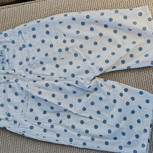 Women's White and Blue Polka Dot Shorts, Size 7 - Picture 4 of 6